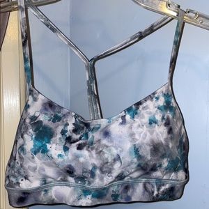 Lululemon sports bra